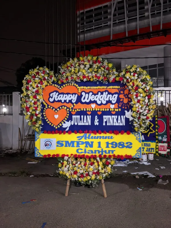 Bunga Papan Happy Wedding Premium